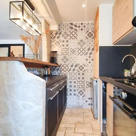 Loubet Plage - Spacieux Avec Jardin Apartment